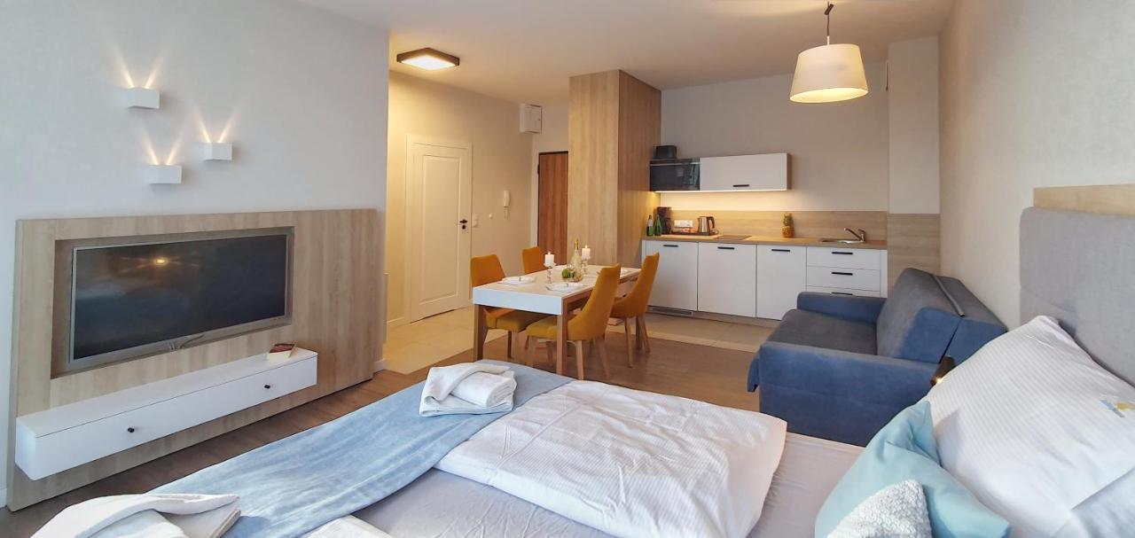 Holiday Home Bel Mare 407B Z Balkonem Miedzyzdroje Kültér fotó